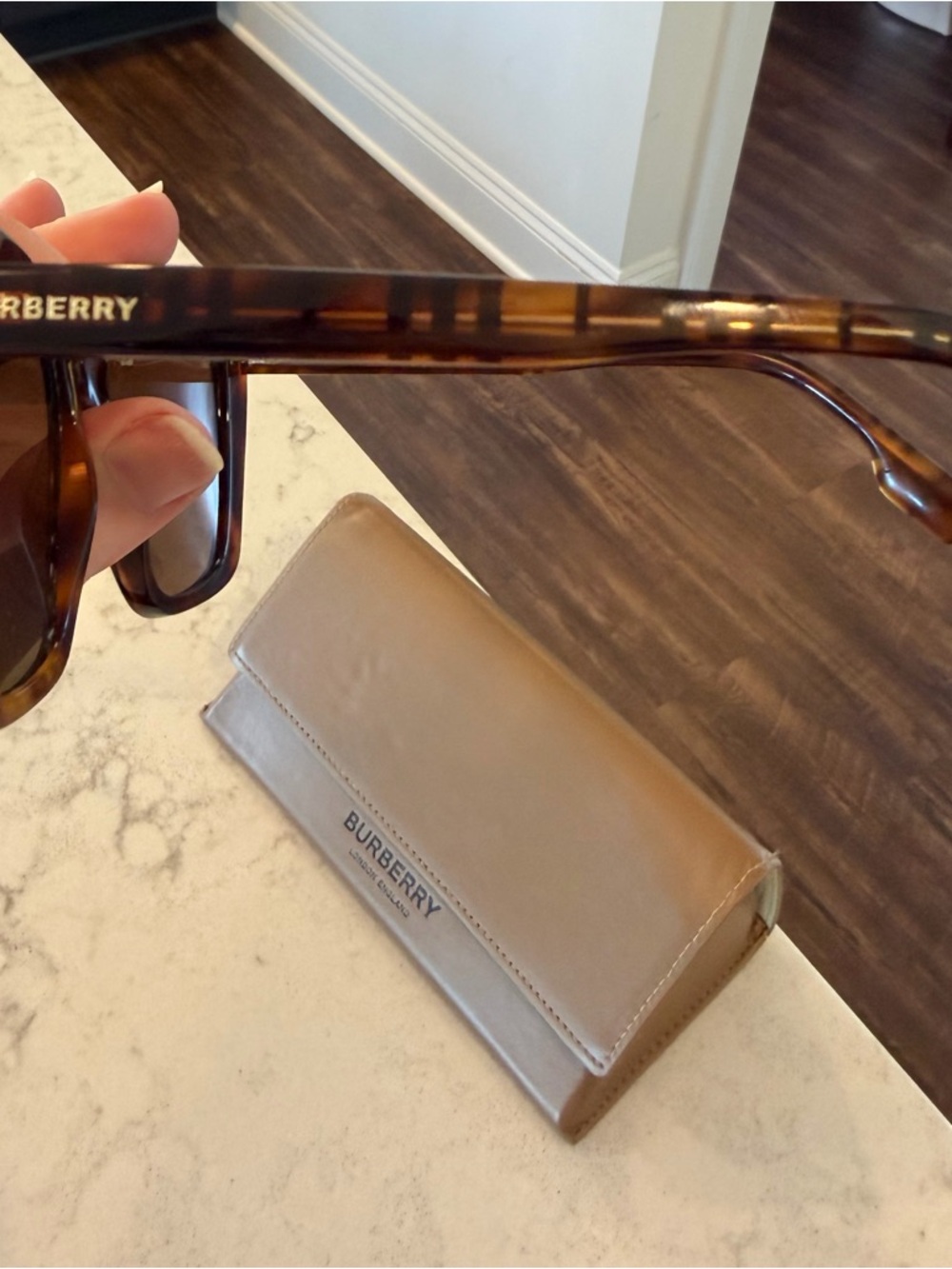 Burberry 55mm Polarized Square Cat Eye Sunglasses - Brown - Picture 5 of 7
